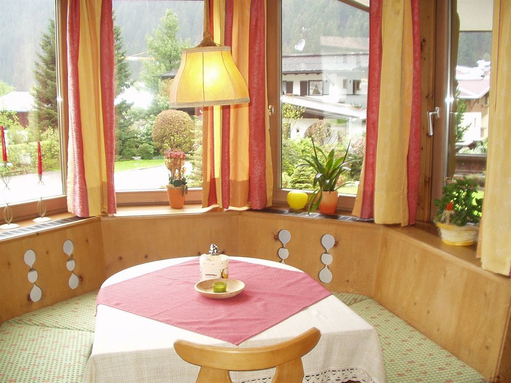 Apart Austria Mayrhofen Exterior photo